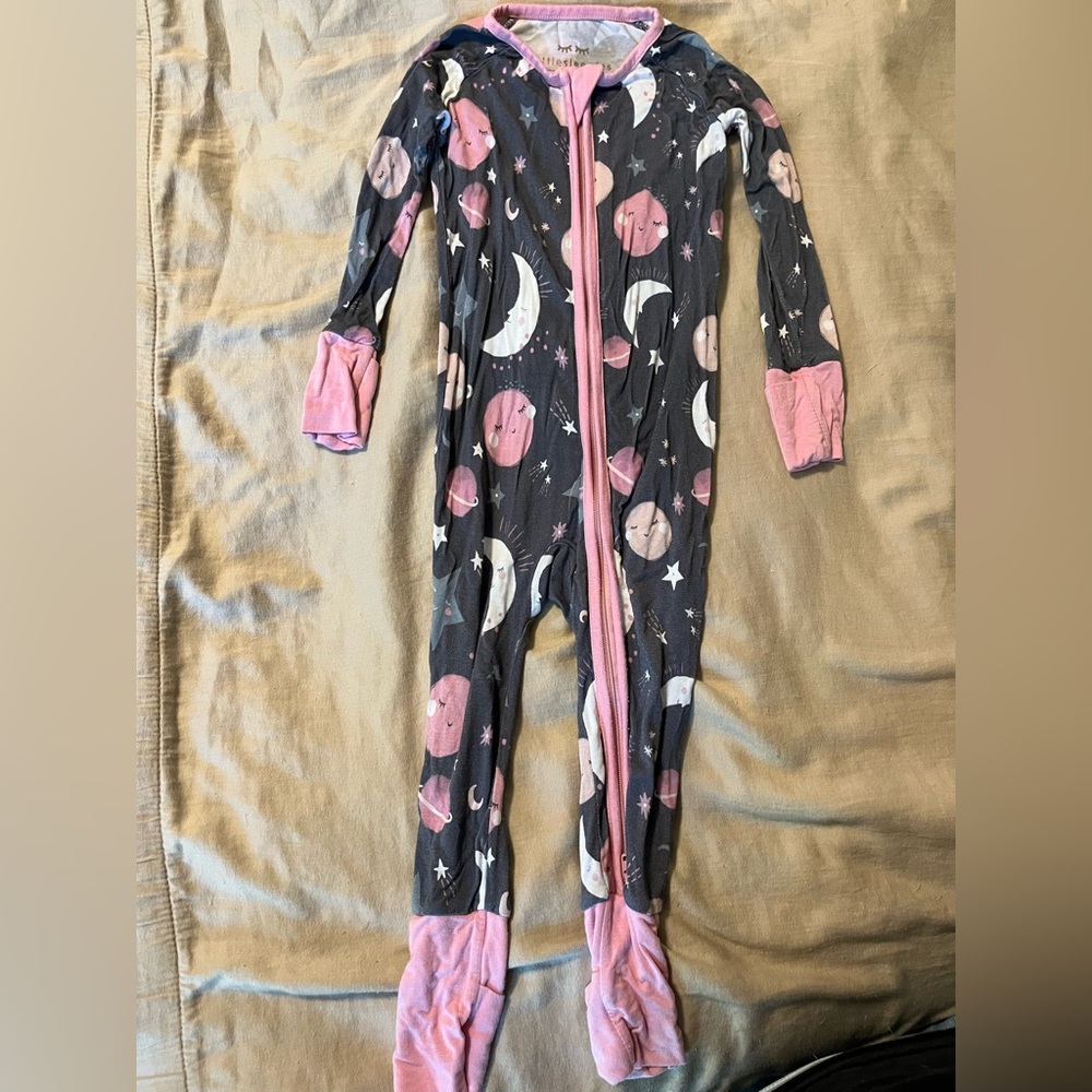 Little Sleepies Moon Zippies